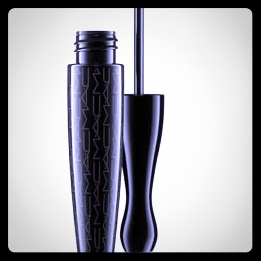 Mascara